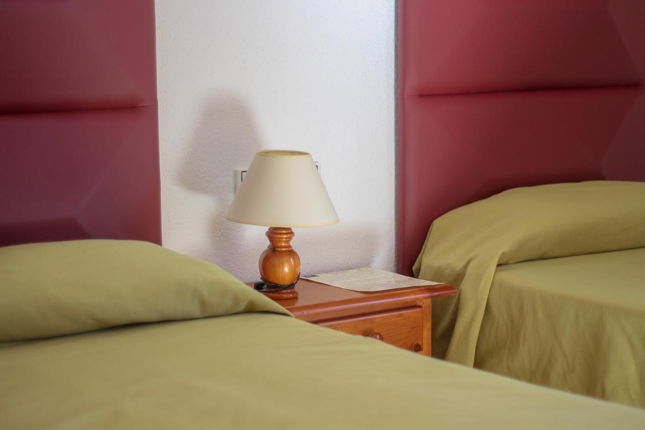 Hostal Esperanza Бенахарафе Экстерьер фото