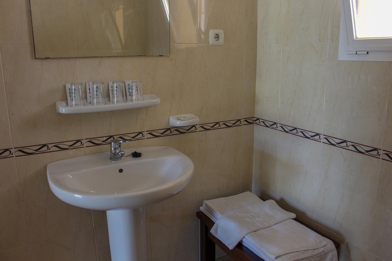 Hostal Esperanza Бенахарафе Экстерьер фото